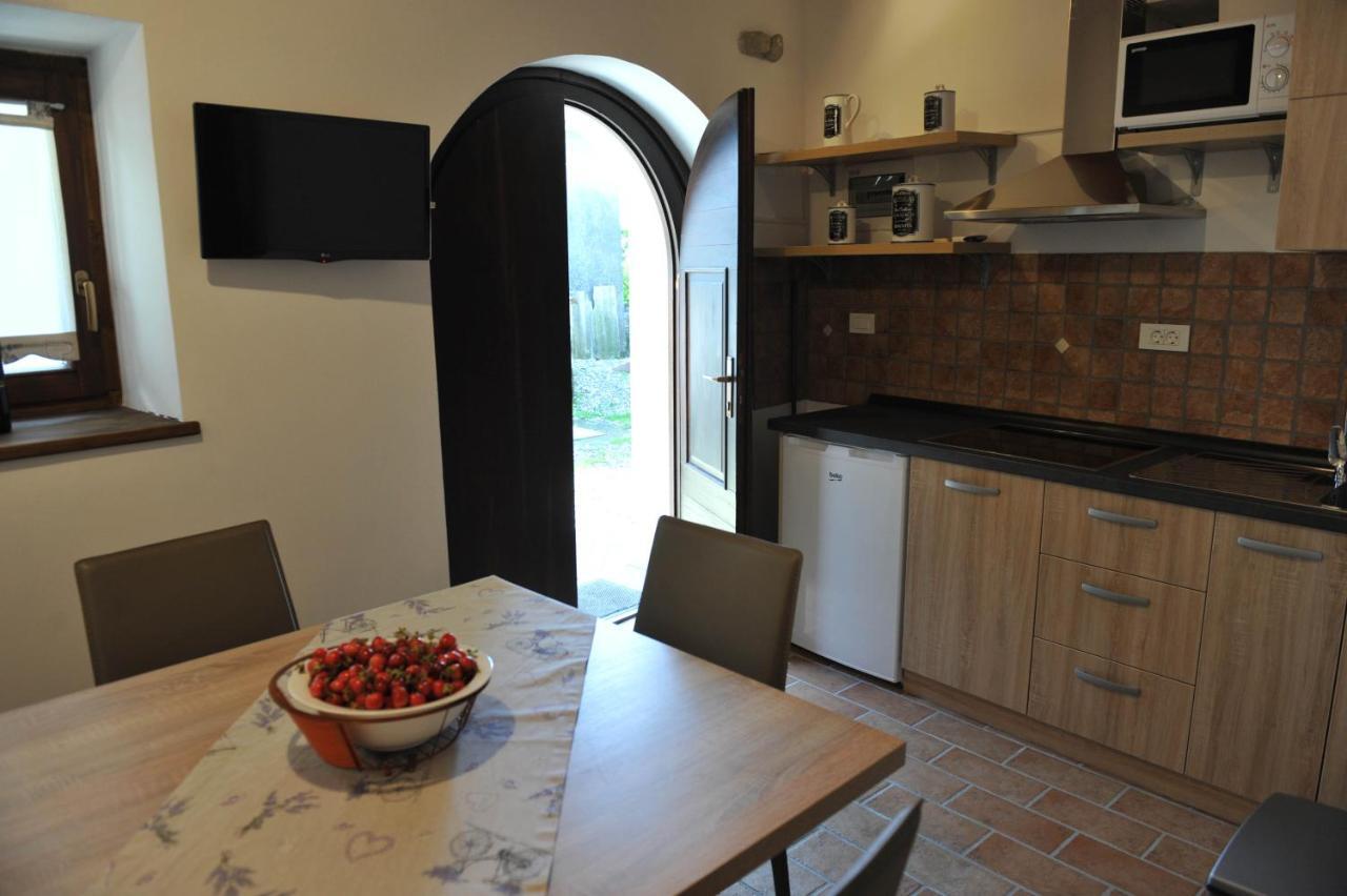 Apartmaji Kumar Smartno Exteriér fotografie